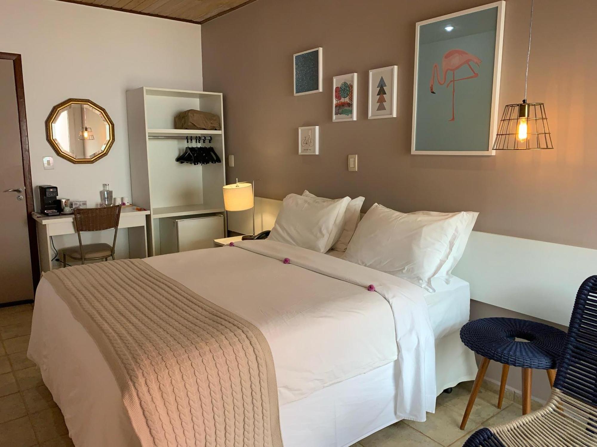 Hotel Boutique Frangipani Бротас Екстериор снимка A room at the hotel